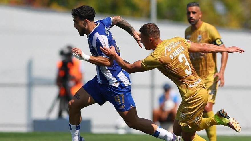 El Barça espera hacer negocio con un posible fichaje del Espanyol