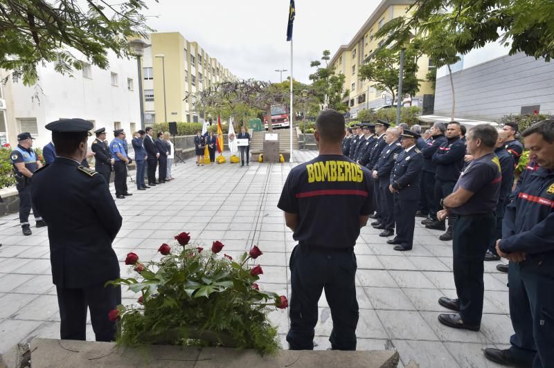 Homenaje a los cuatro bomberos de La Naval que fallecieron en 1986