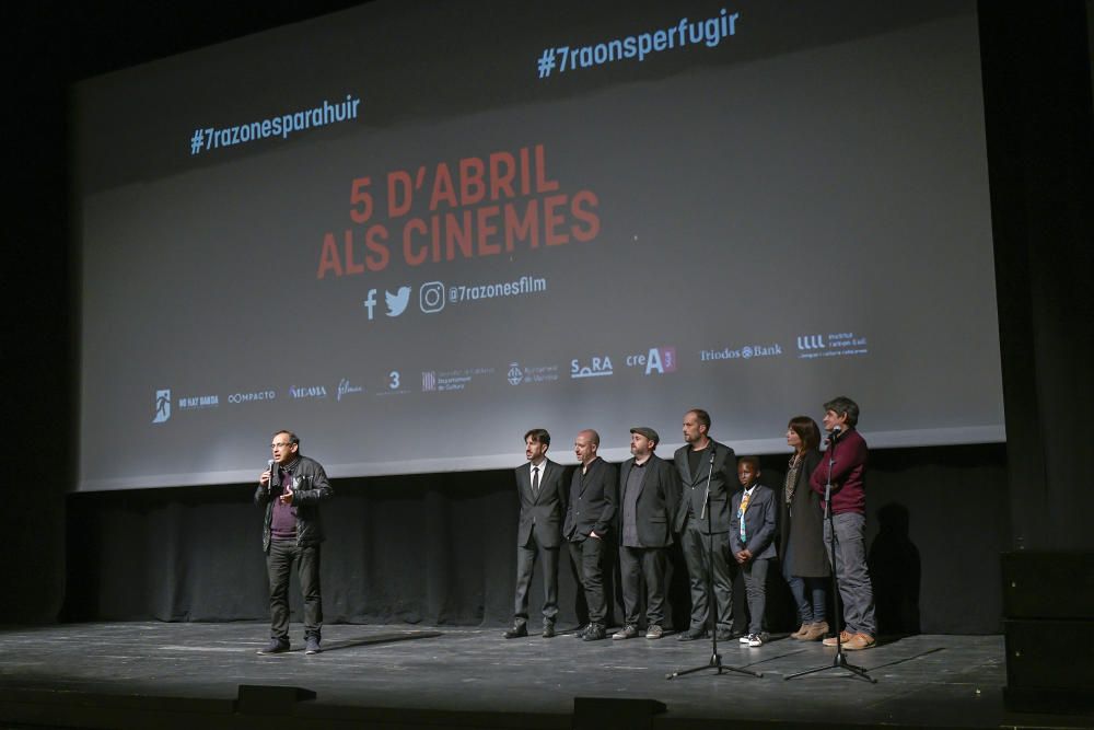 El Kursaal ovaciona el petit «miracle» del film «7 raons per fugir»