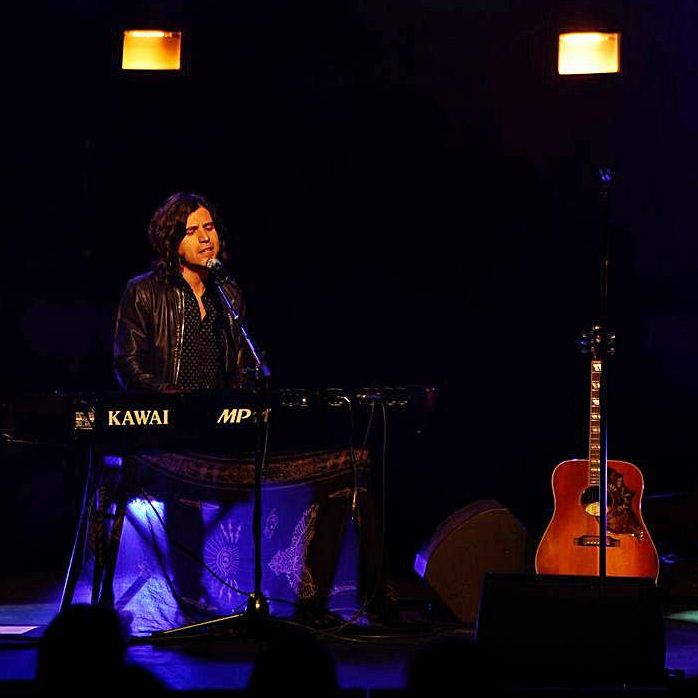 Concierto de Rulo en el escenario del Ramos Carrión.