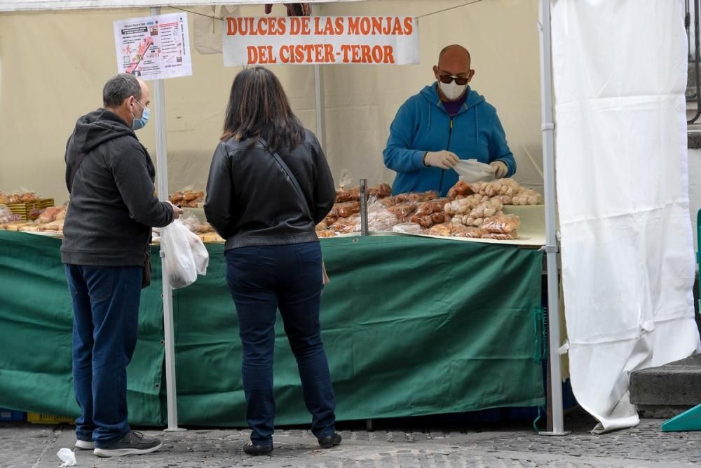 17-05-20   GRAN CANARIA. TEROR. TEROR. Reabre el mercadillo de Teror. Fotos: Juan Castro.  | 17/05/2020 | Fotógrafo: Juan Carlos Castro