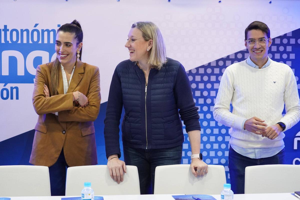 Isabel Blanco participa en el encuentro con los responsables provinciales de Nuevas Generaciones de Castilla y León que se celebra en Zamora