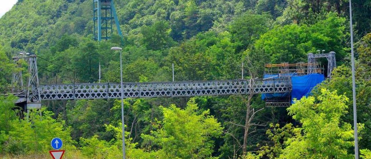 El puente del pozo Carrio, cuya rehabilitación concluirá en octubre.