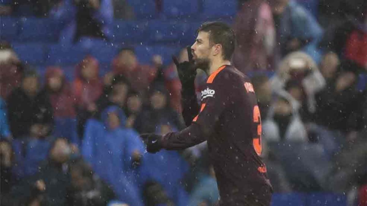 Gerard Piqué mando callar la grada de Cornellà