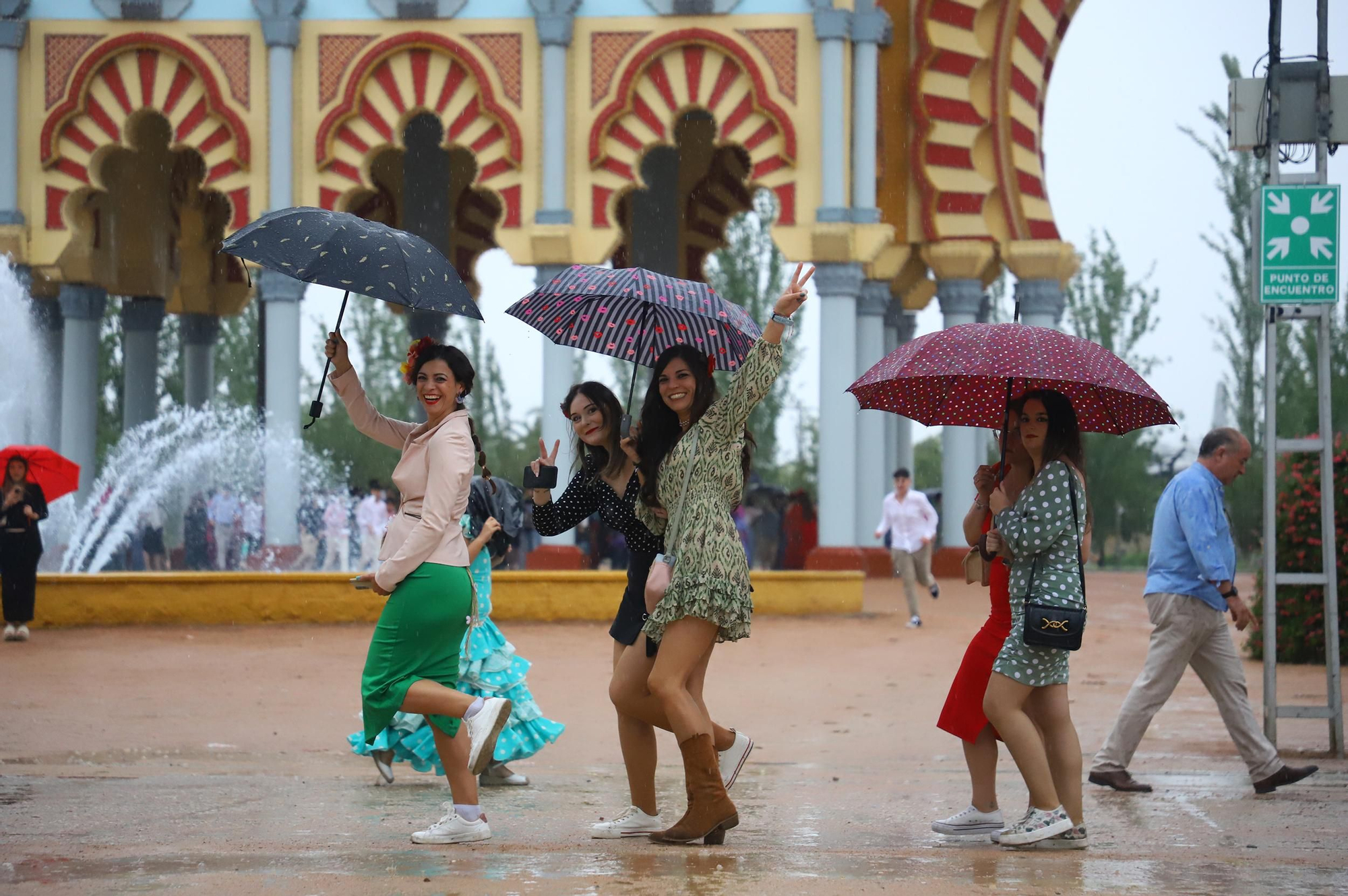 El primer día de Feria marcado por la lluvia