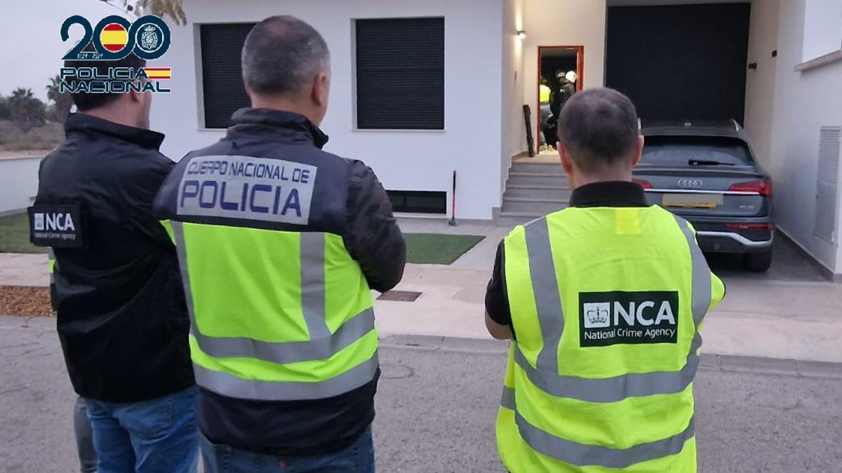 Policia Nacional en la localidad de Torre-Pacheco