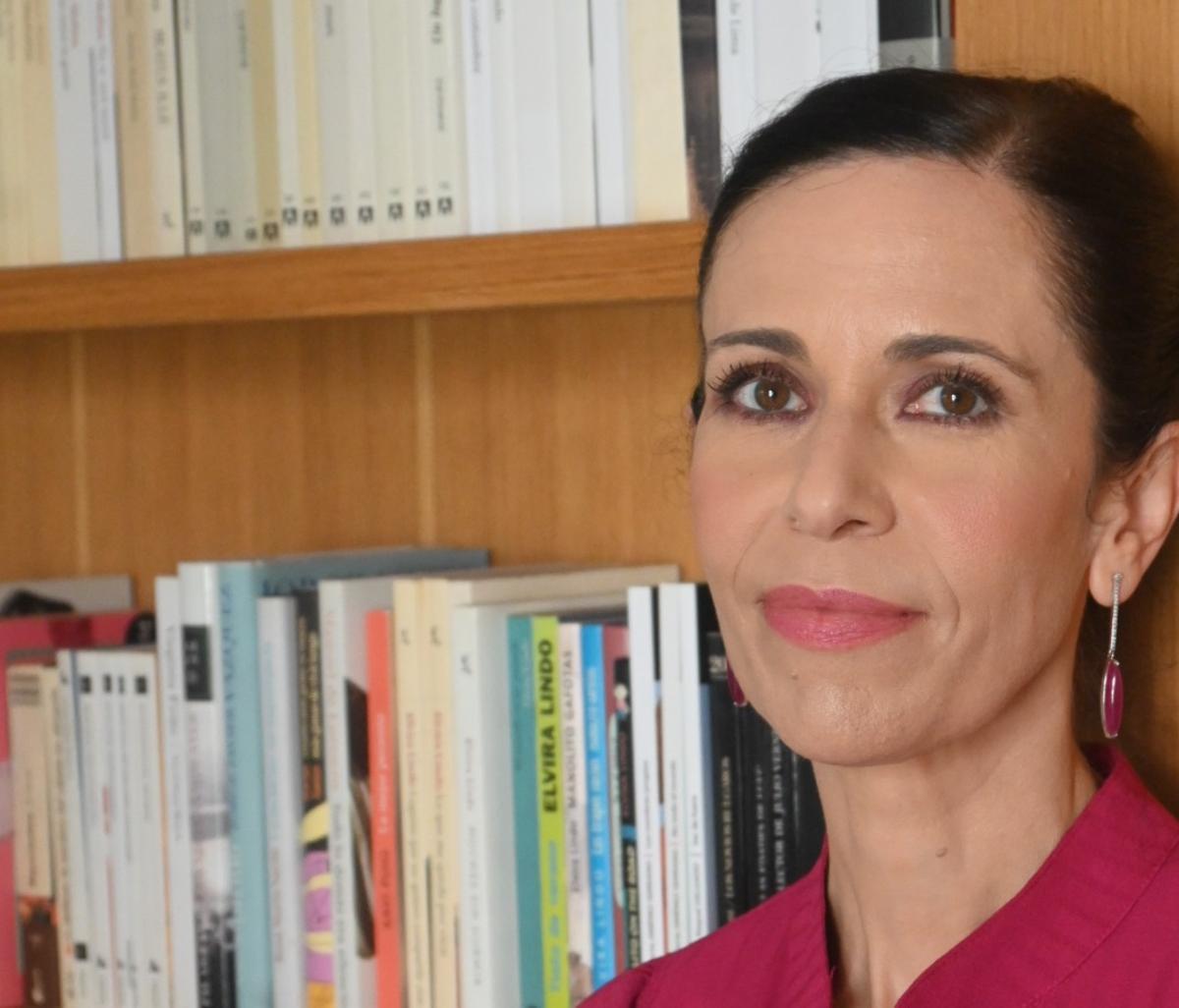 La periodista Ángeles Cabellero, autora del libro 'Orfidal y Caballero'.