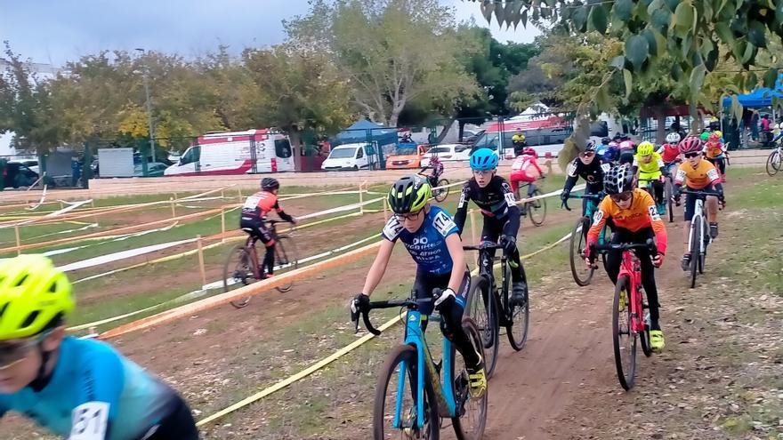 Los saforenses suman cinco podios en el barro de Beniarbeig