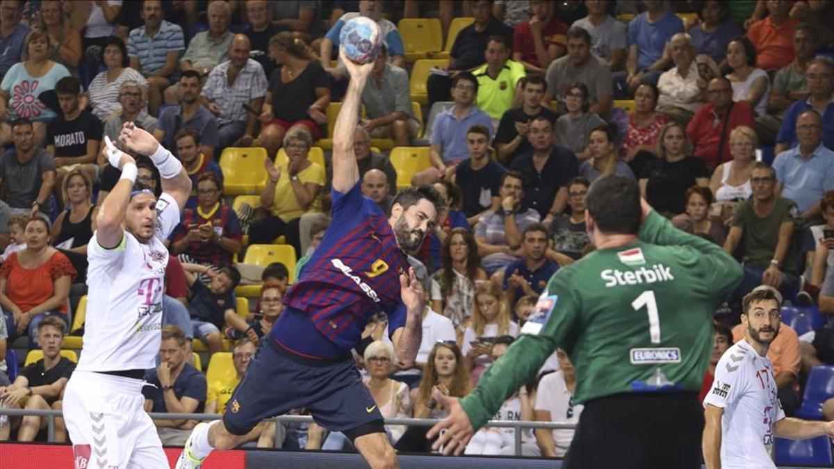 El Barça buscará una nueva victoria en la difícil pista del Veszprém