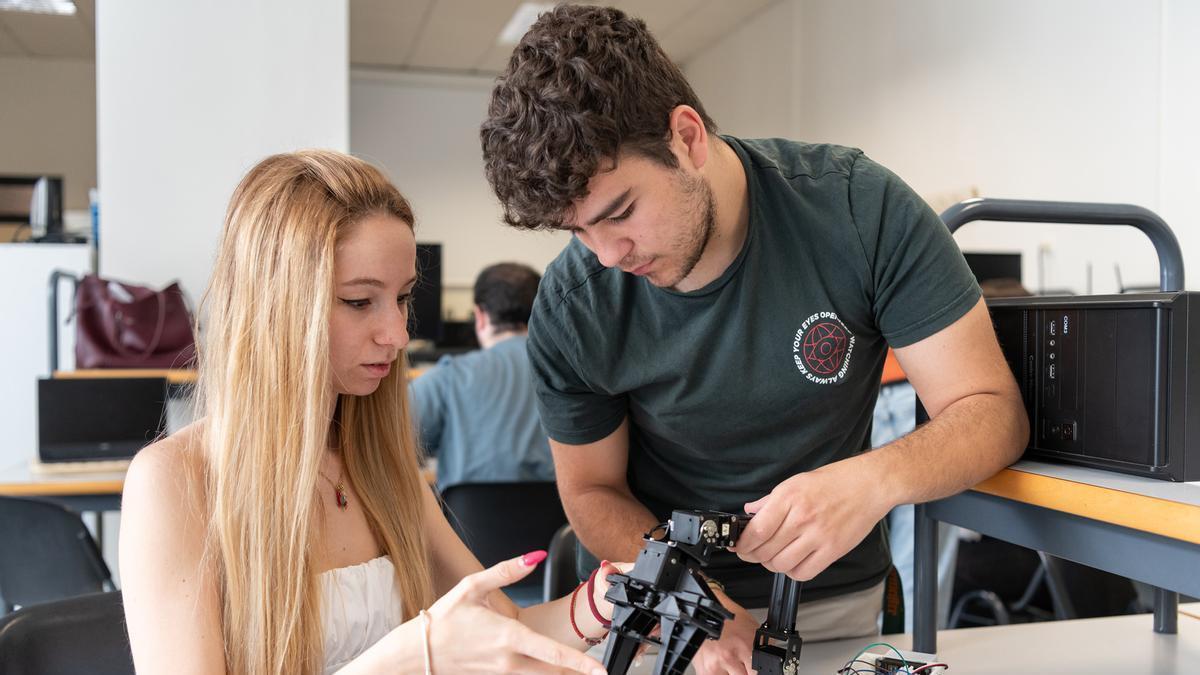 La Universitat Politècnica de València ofertará 54 grados y dobles grados en el curso 26/27.