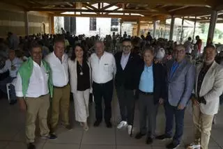 Boborás reúne a 200 personas en el homenaje a los gallegos retornados de Venezuela