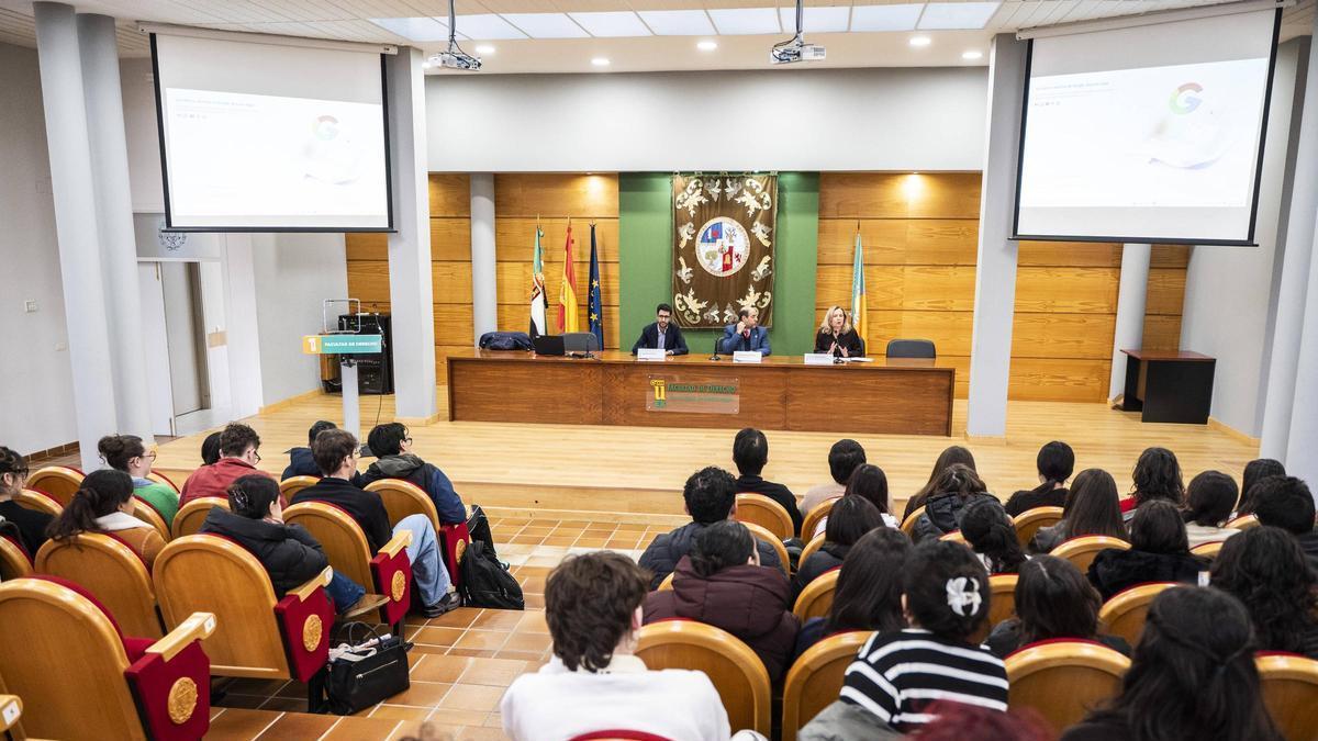 Video | Bienvenida a los nuevos estudiantes Erasmus a la UEx