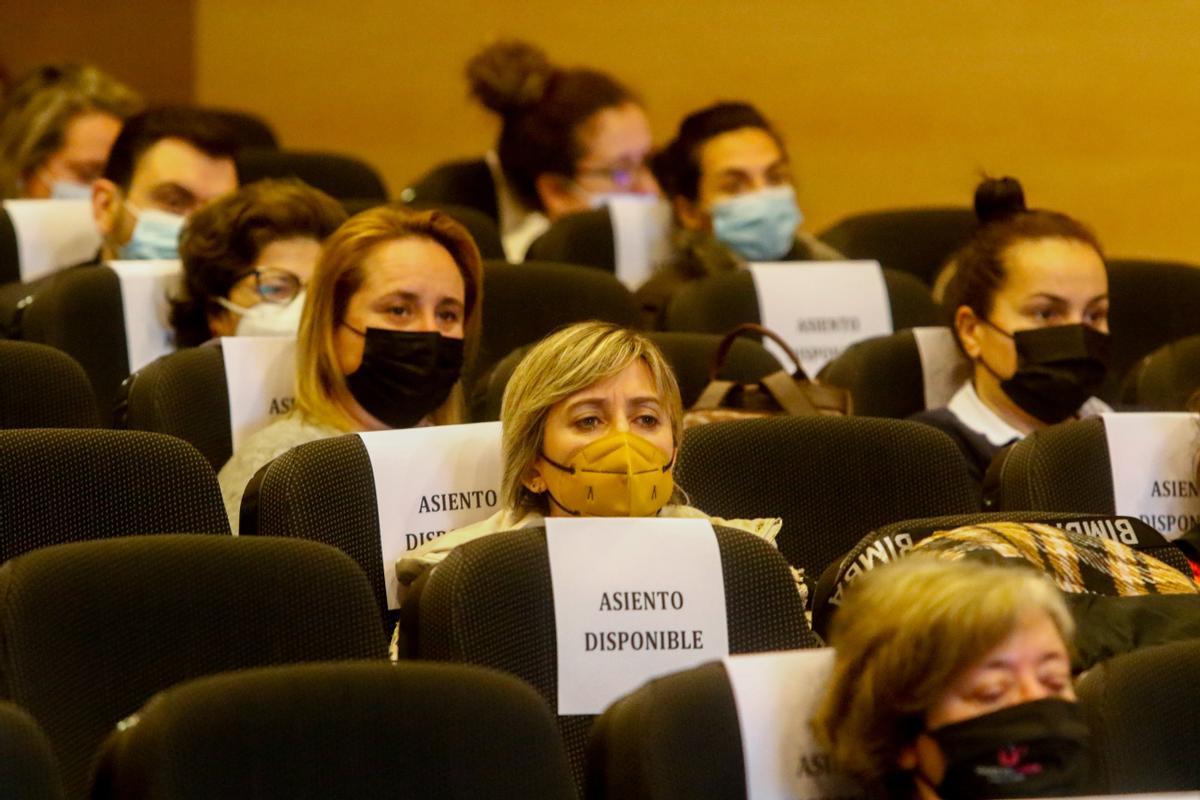 Público asistente a la jornada convocada por el Clúster