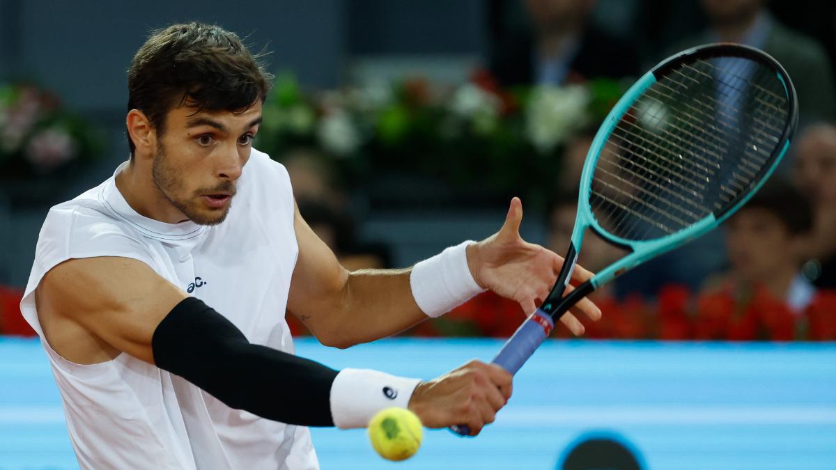 Lorenzo Musetti, durante el partido ante Gabriel Diallo