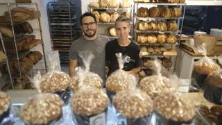 Los panetones artesanales de masa madre que alimentan con mimo a su barrio de Las Palmas de Gran Canaria