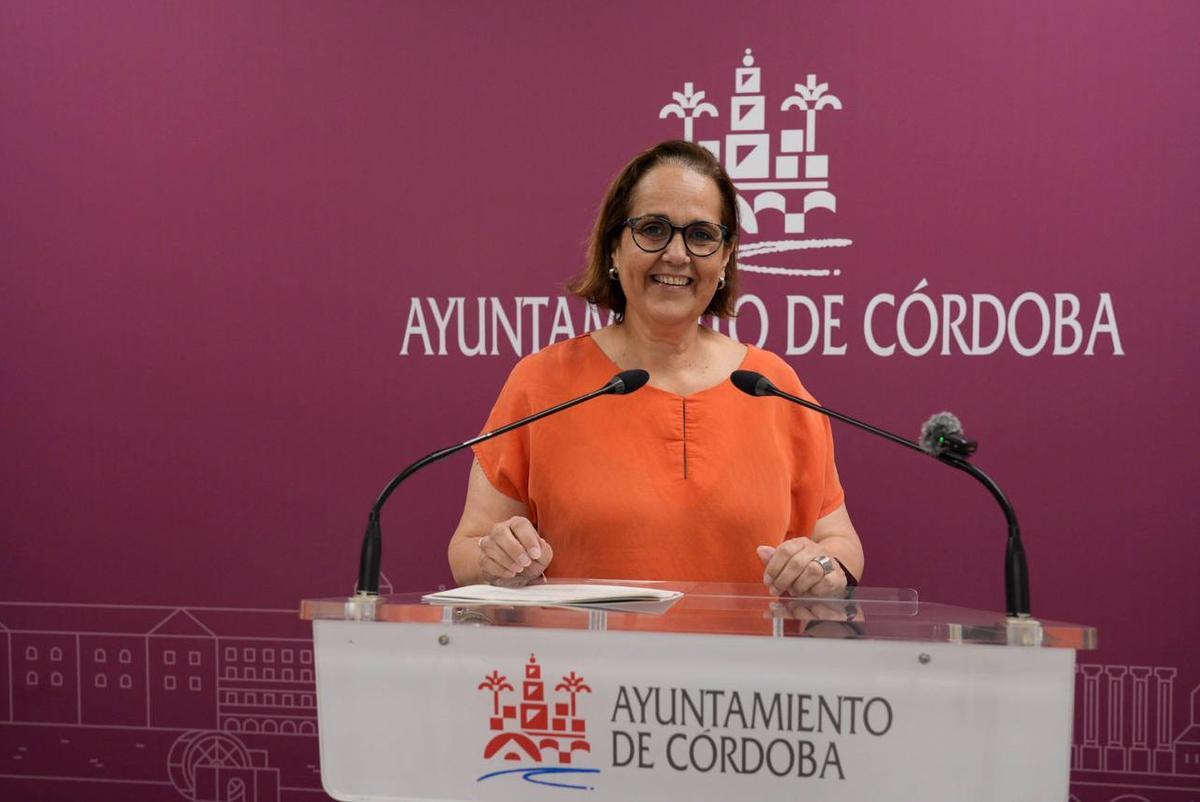 La presidenta del Imdeec, Blanca Torrent, en su comparecencia de prensa.