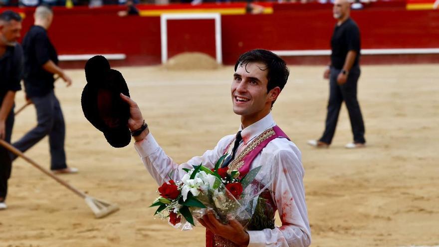 Samuel Navalón prolonga su reinado en València: "Quería otra puerta grande por lo civil o por lo criminal"