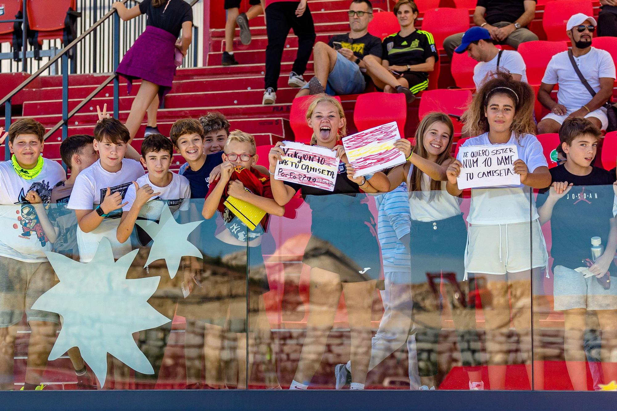 España sub 17 golea a Grecia en La Nucía. Torneo UEFA clasificatorio Eurocopa 2023