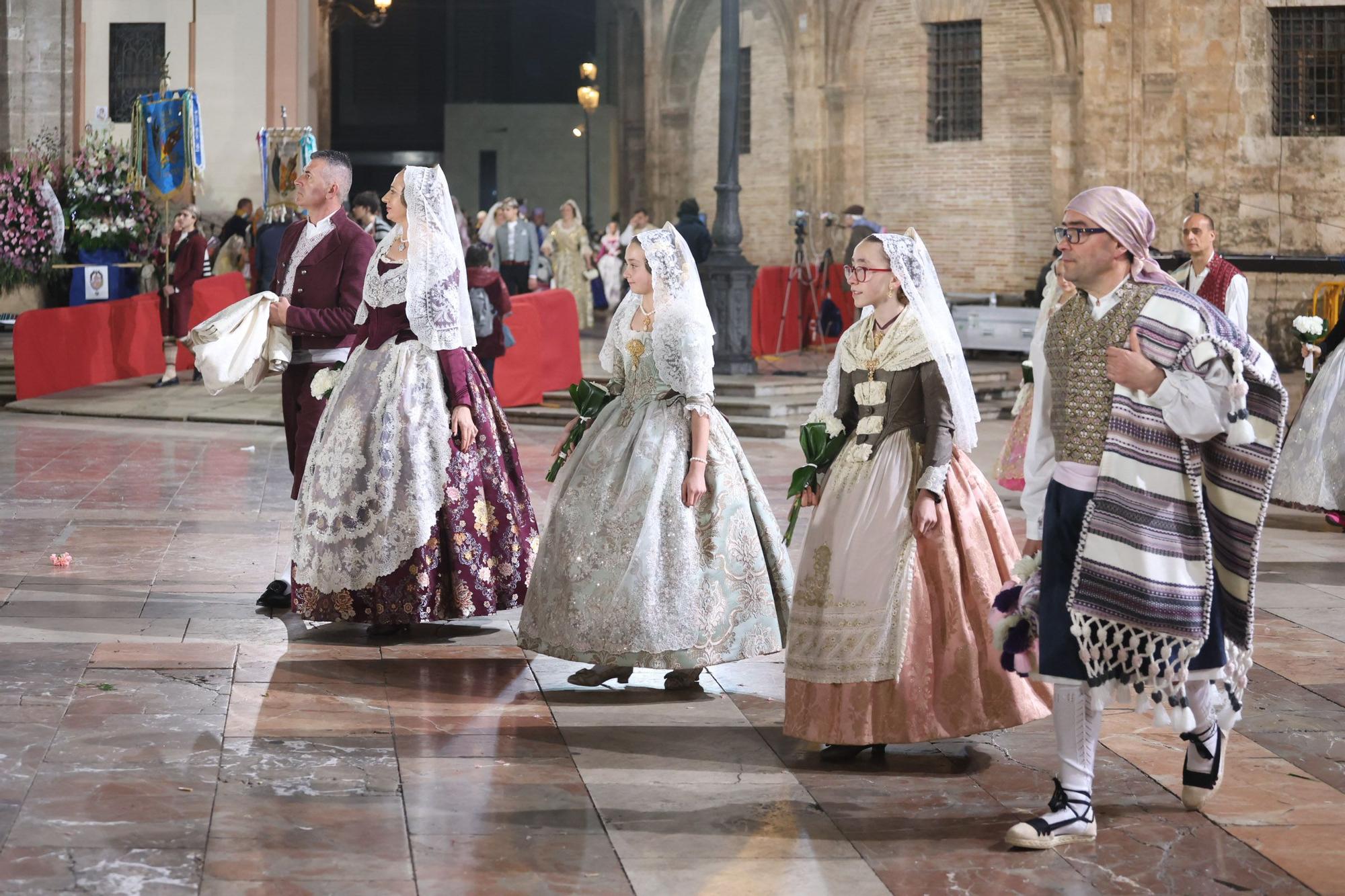 Búscate en el primer día de la Ofrenda en la calle San Vicente entre las 22 y las 23 horas