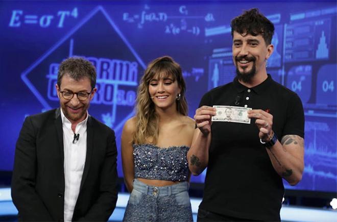 Aitana en 'El Hormiguero' con Pablo Motos y Marrón