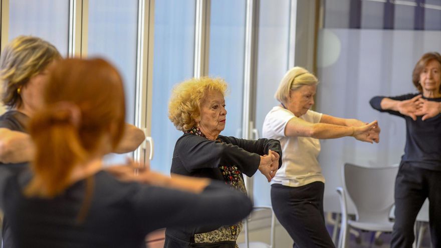 La Fundación «la Caixa» lanza nuevos talleres para el empoderamiento de las personas mayores en la C. Valenciana