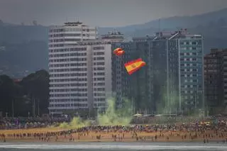 Vídeo: las espectaculares imágenes del Festival Aéreo de Gijón