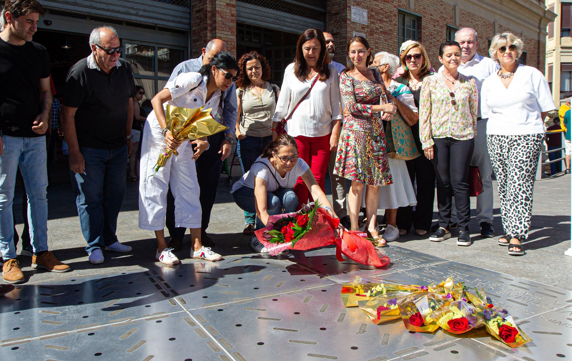 Homenaje en el 84 aniversario del bombardeo al Mercado Central de Alicante