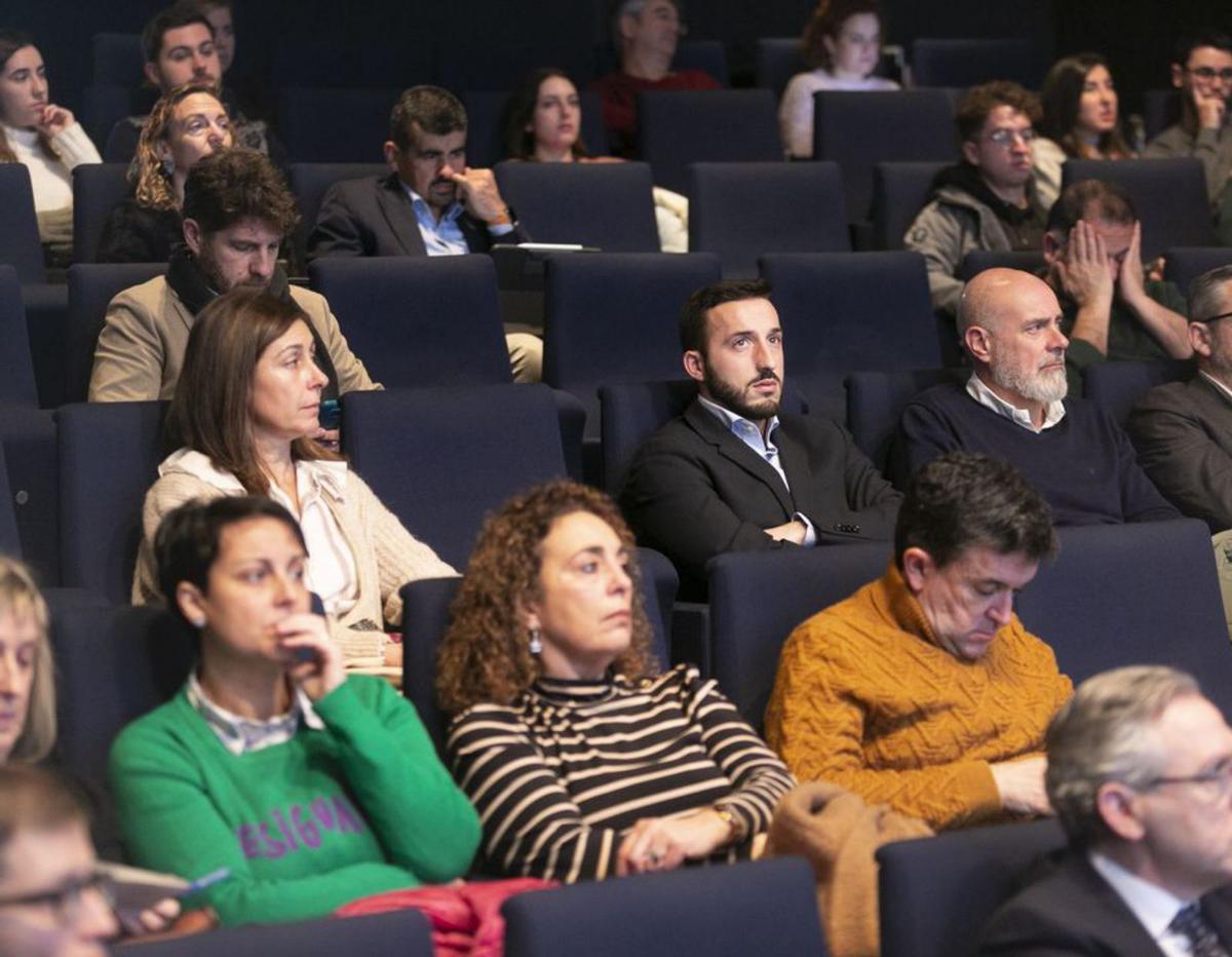 Parte del público que asistió a la cumbre de centros de I+D+I. | María Fuentes