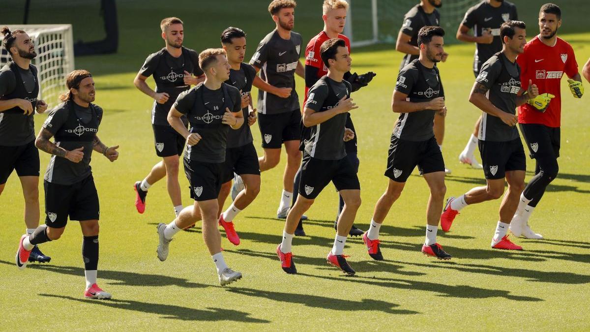 El Málaga inicia los entrenamientos con grupos de 14 jugadores