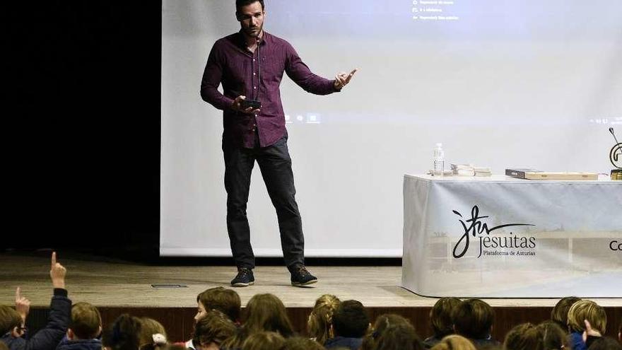 Saúl Craviotto, profesor de lujo para los alumnos del San Ignacio