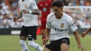 Almeida se viste de titular por la probable baja de Yunus en Cornellà