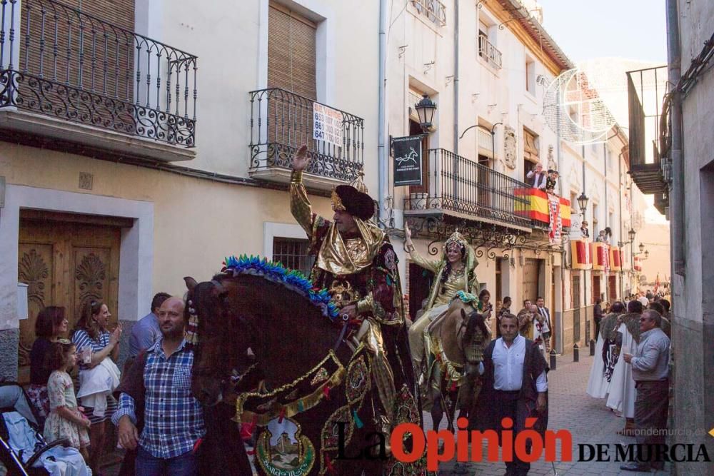 Procesión Desfile día 3 de Mayo en Caravaca