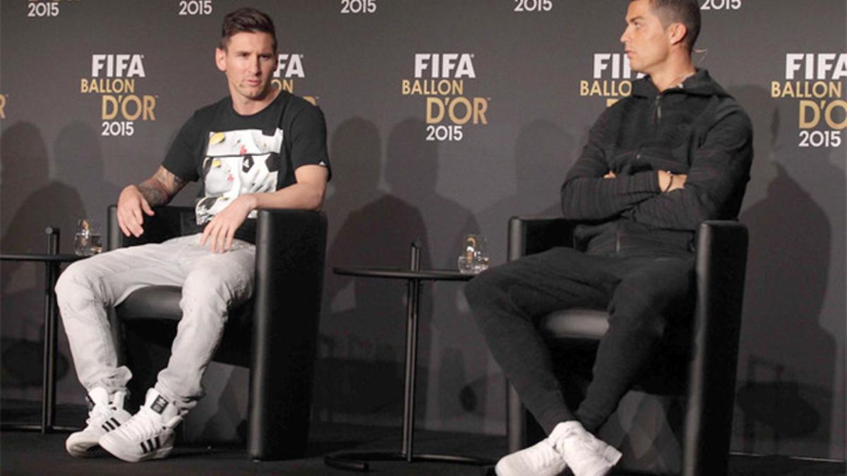 Messi y Cristiano en la rueda de prensa previa a la entrega del Balón de Oro