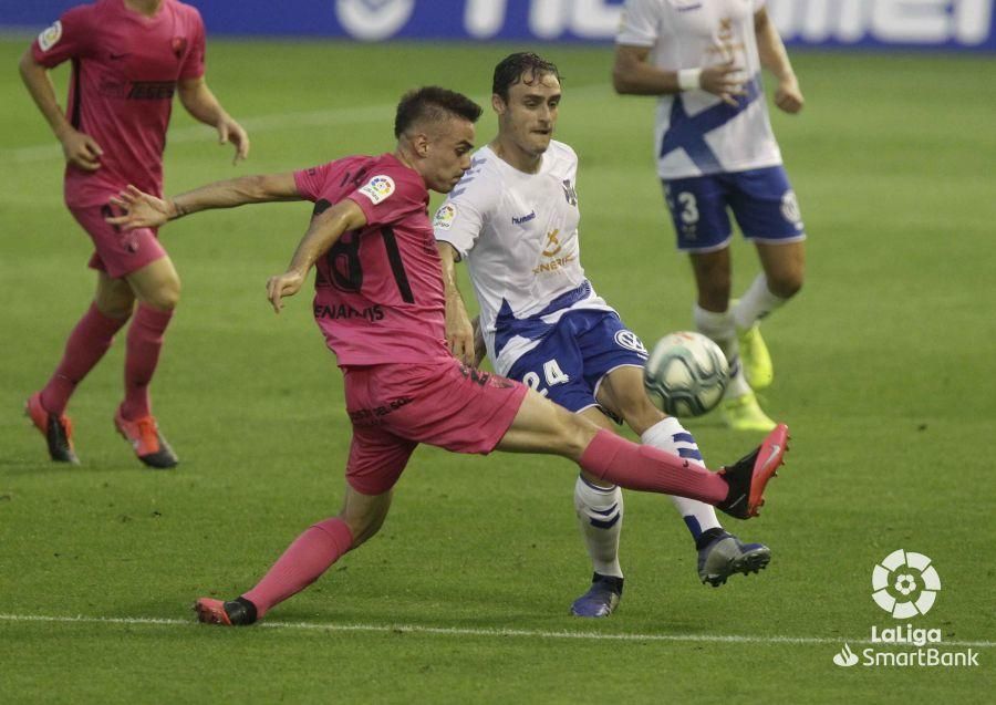 Partido del Tenerife y el Málaga CF de la Liga SmartBank.