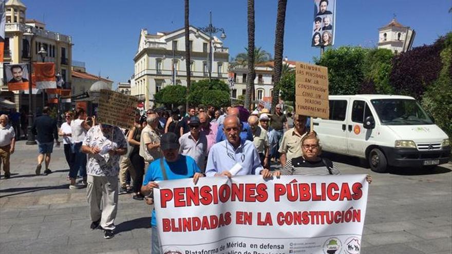 Manifestación para exigir que se blinden las pensiones