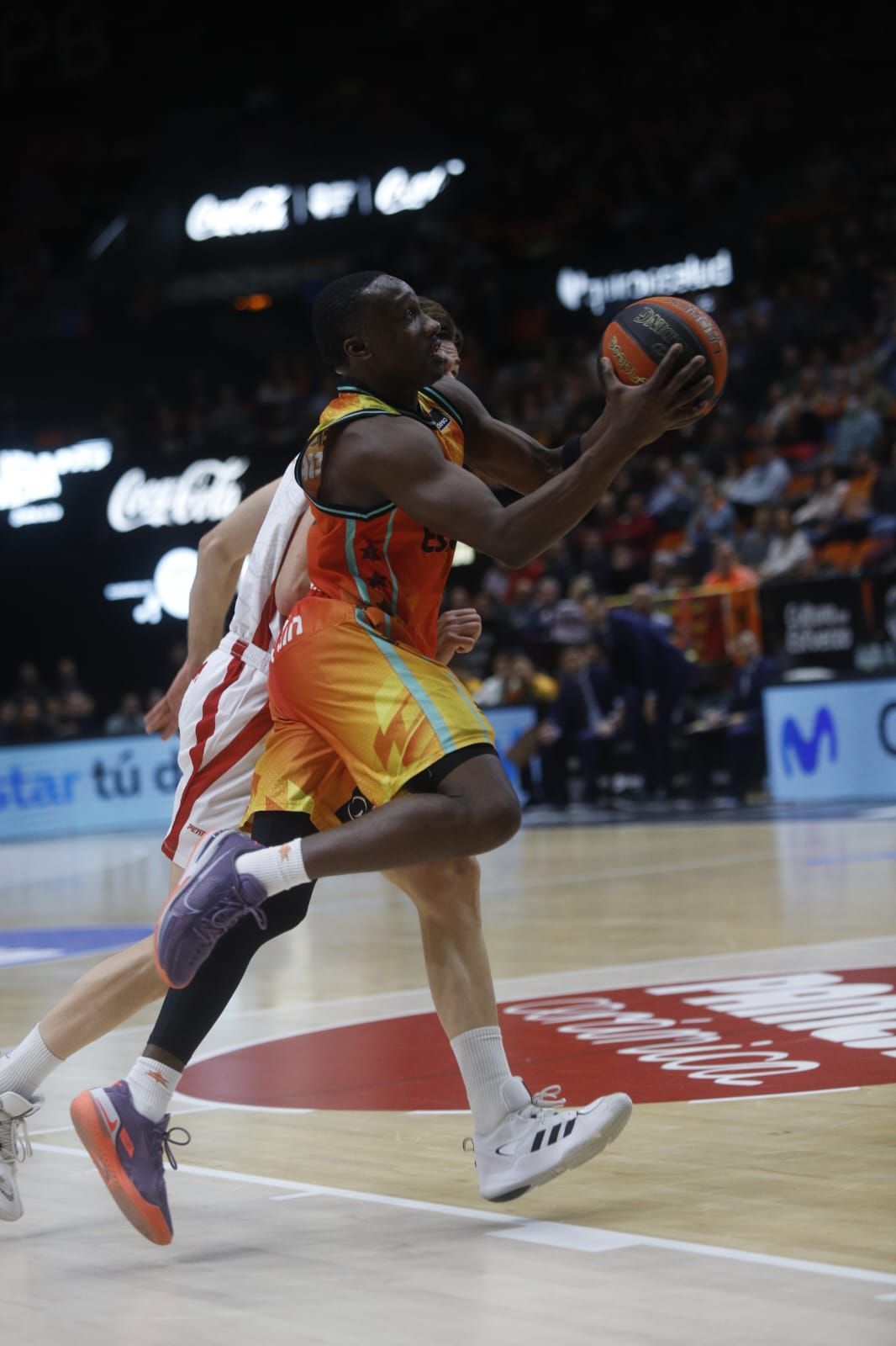 Todas las fotos del partido de ACB entre el Valencia Basket y el Manresa