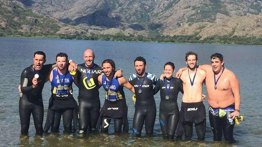 Algunos de los zamoranos que compitieron en el Lago de Sanabria.