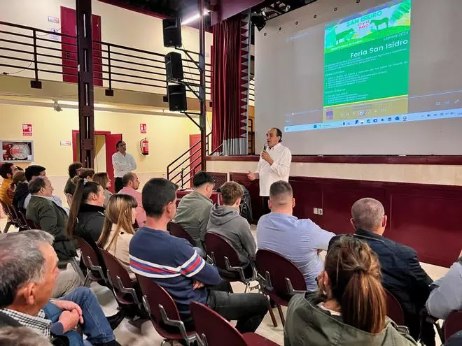 La Feria de San Isidro llena ya en su presentación oficial