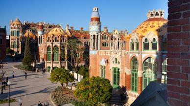 Esquivando a Gaudí: recorremos la otra Barcelona modernista