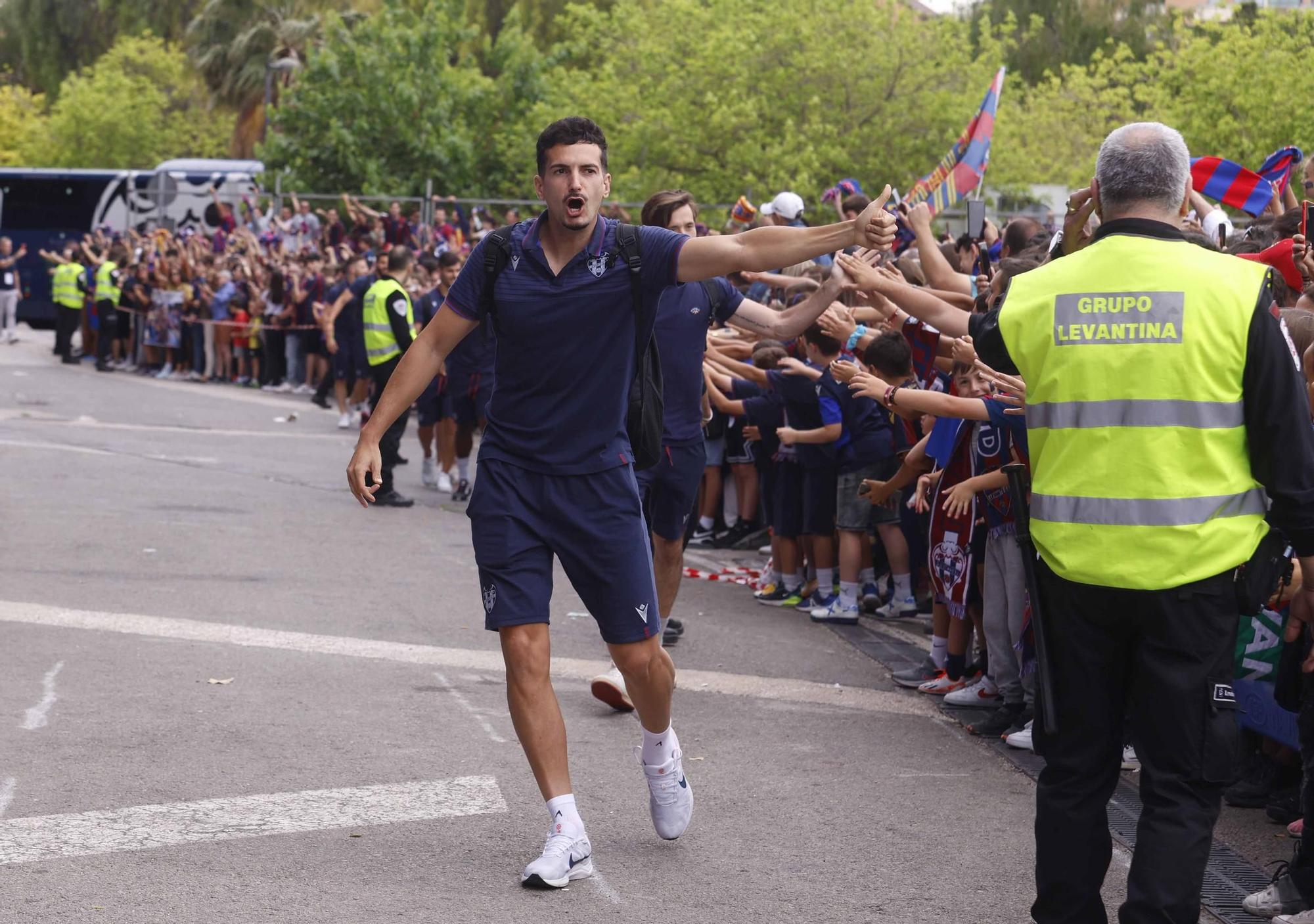 Así fue la emocionante recepción al Levante UD