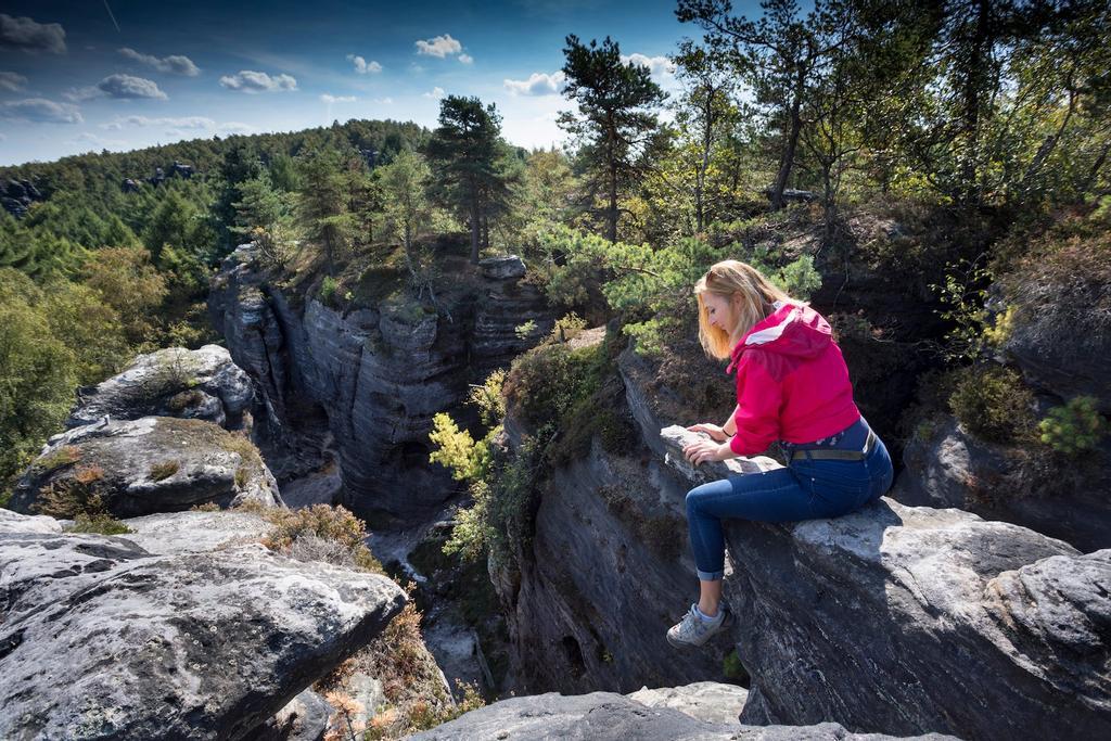 Tiske steny, la Ciudad de Piedra entre los bosques cercanos a Decin