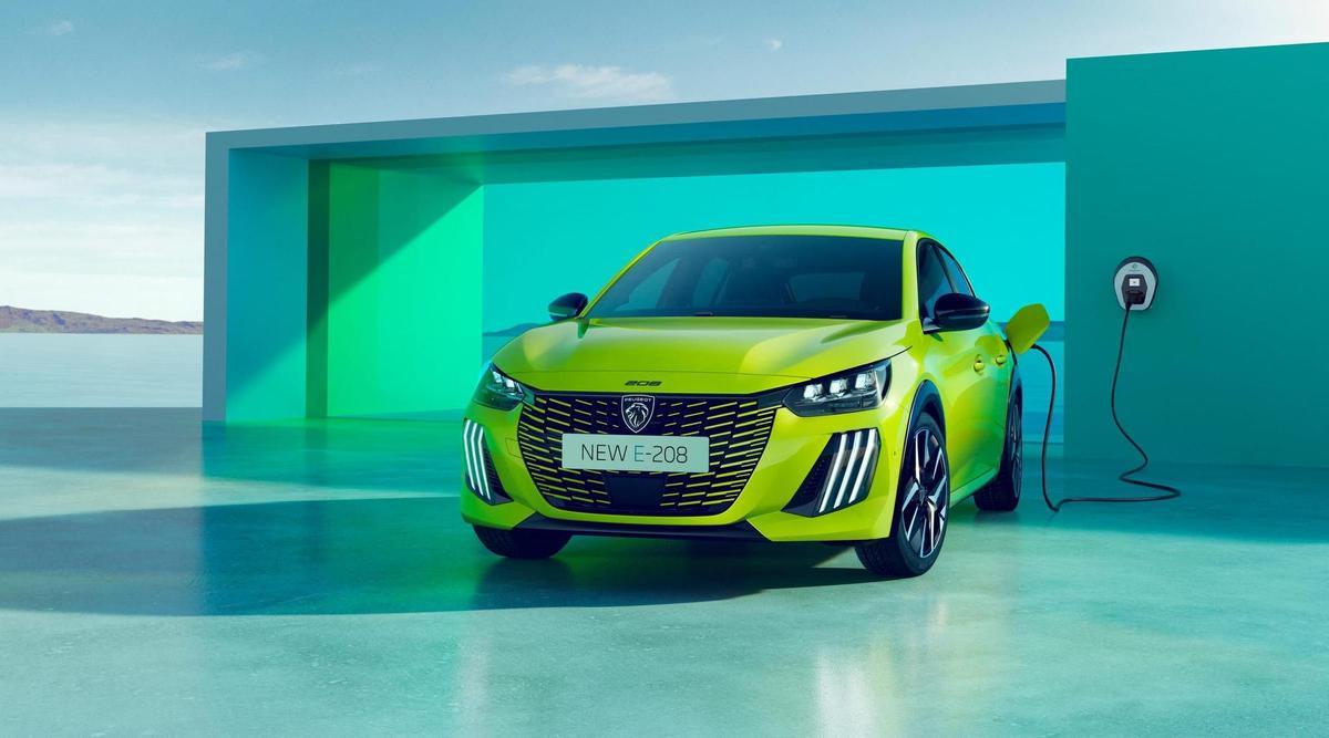 Peugeot E-208.