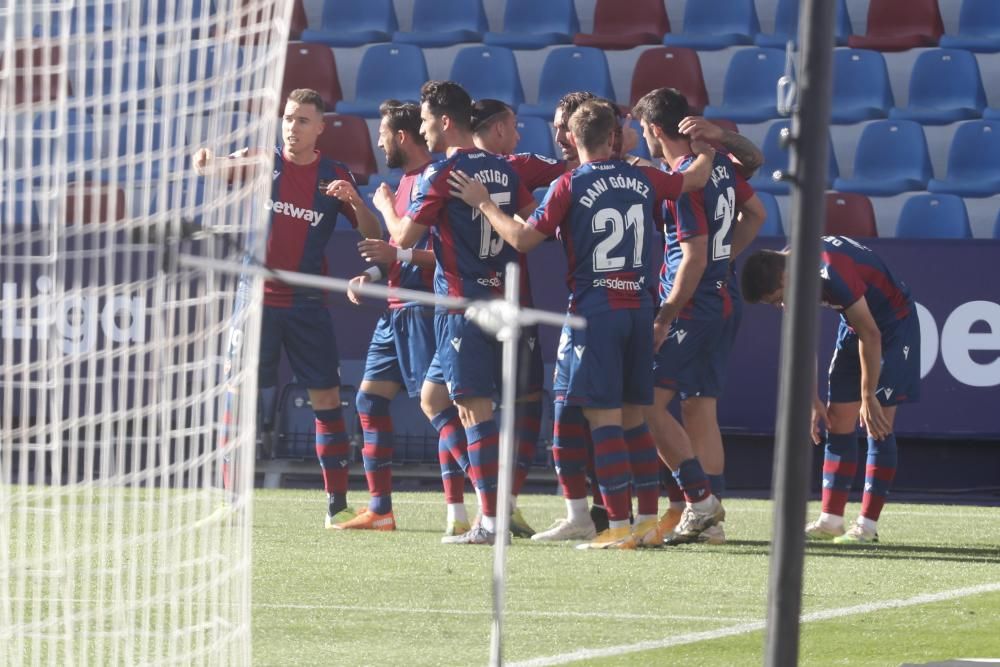 Las imágenes del Levante UD - Elche CF