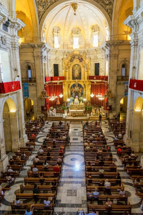 Misa en Elche en honor a la Mare de Déu