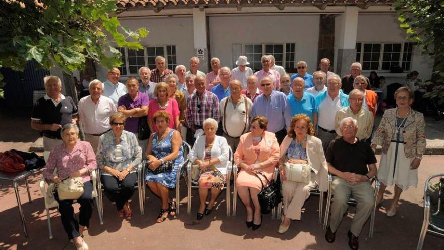 Reunión de amigos del Colegio Politécnico Asturiano