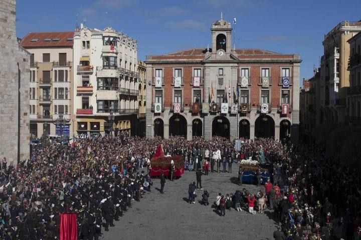 Procesión de la Santísima Resurrección en Zamora