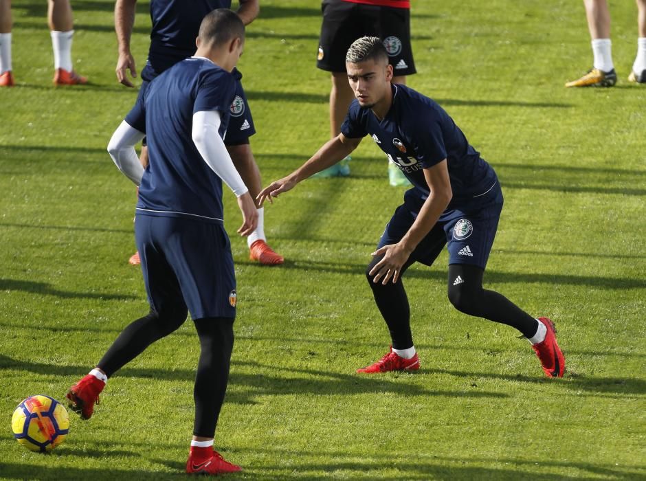 El Valencia CF prepara el partido contra el Legané