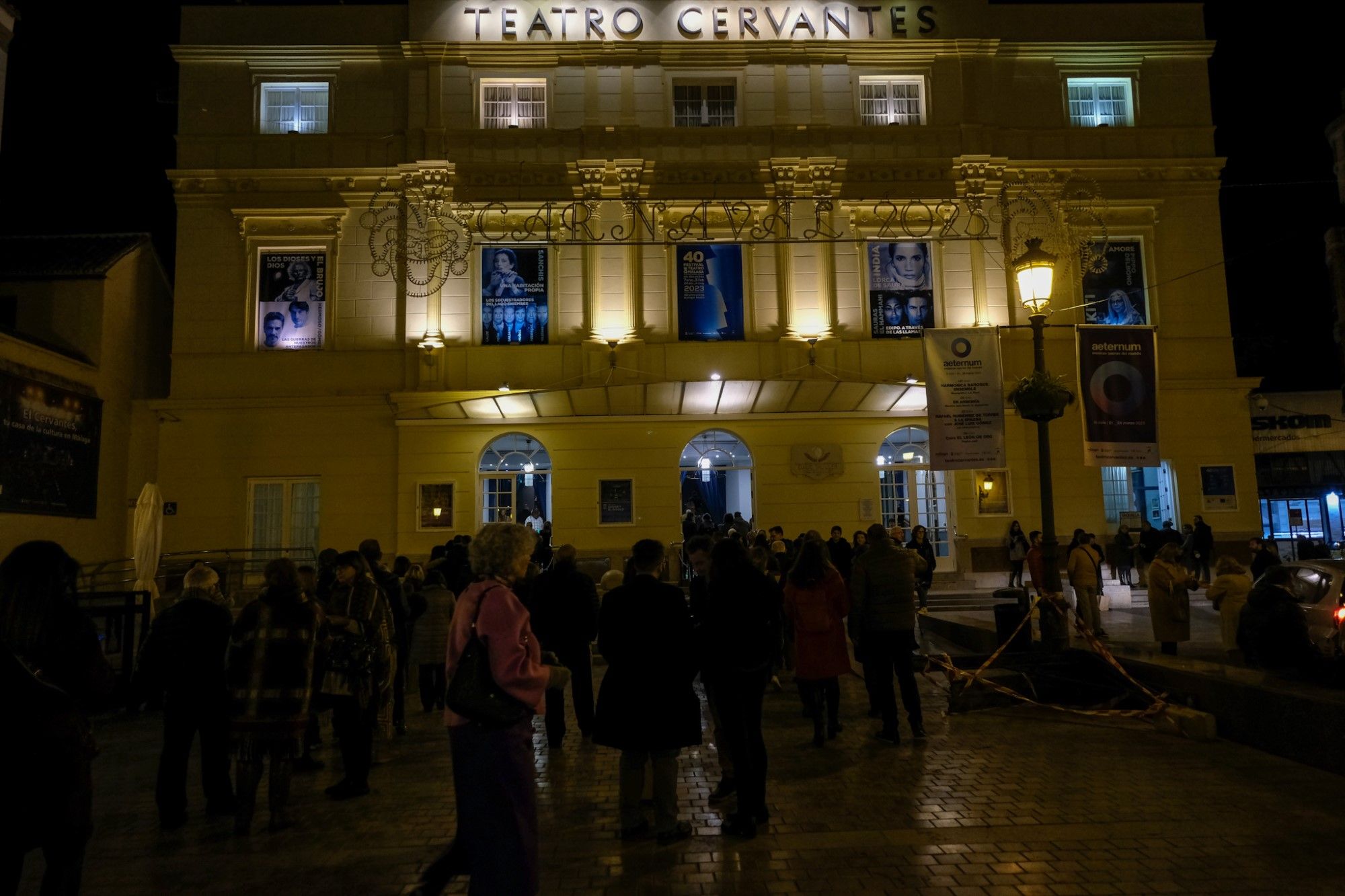 Kiti Mánver recibe el premio del Festival de Teatro en el Cervantes