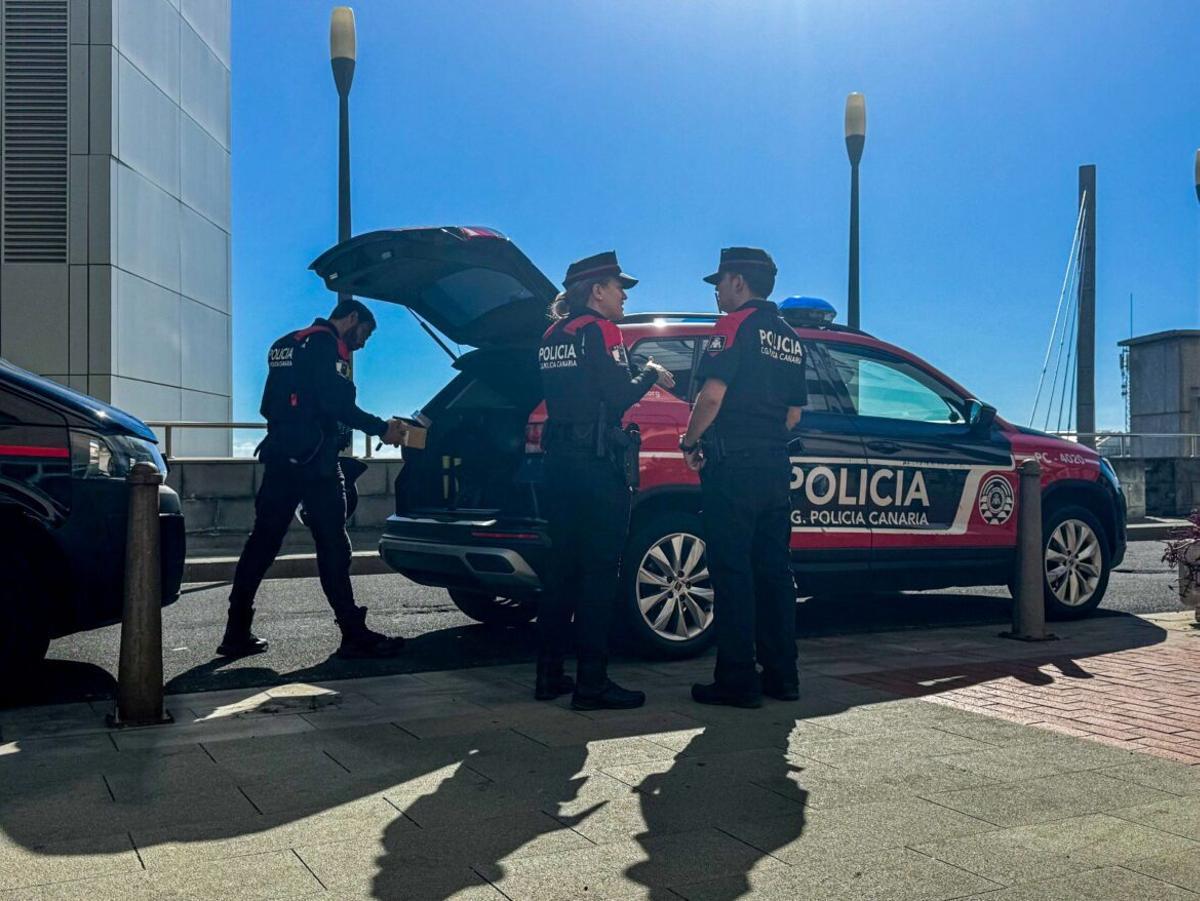 Salvan la vida a una mujer en Las Palmas de Gran Canaria