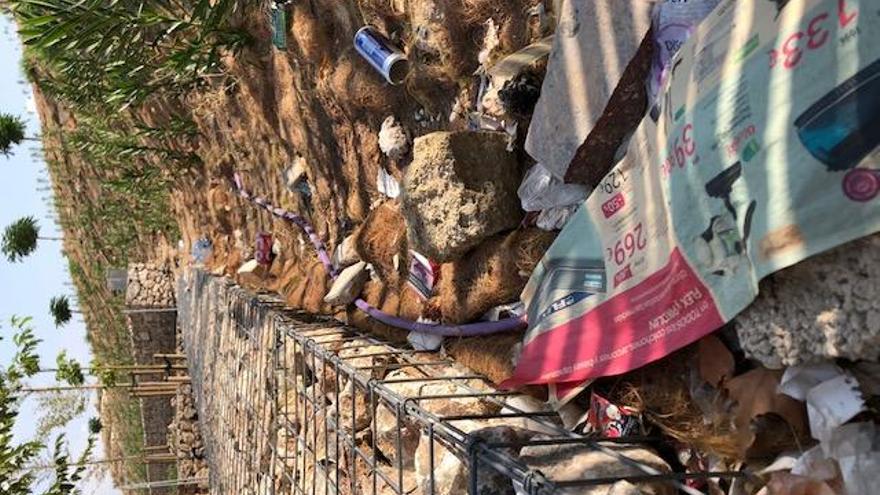 Puntos sucios en la Zona Norte de Alicante